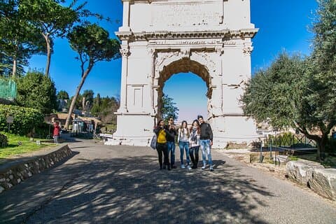Privérondleiding door de Palatijnse heuvel van het Colosseum en het oude Rome