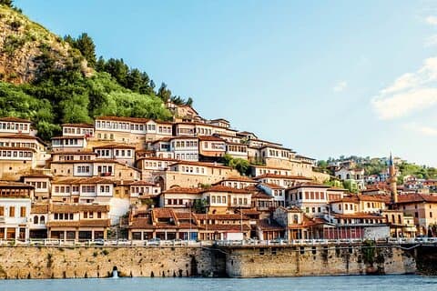 Albanien: Heldags privat guidet tur i Berat fra Tirana
