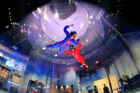Phoenix Indoor Skydiving Erfahrung mit 2 Flügen & Personalisiertem Zertifikat
