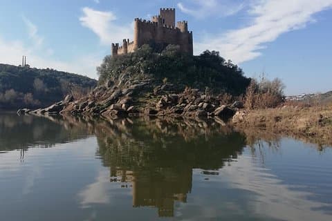 Tour privado Castillos templarios y pueblos ribereños: Tomar y Castillo Almourol