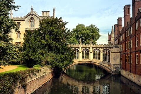 Dagtrip naar Oxford, Stratford-upon-Avon, Cotswolds en Warwick Castle