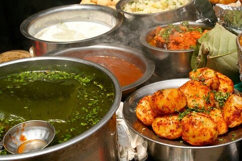 Madurai Street Food Crawl (2 Hours Guided Food Tasting Tour)