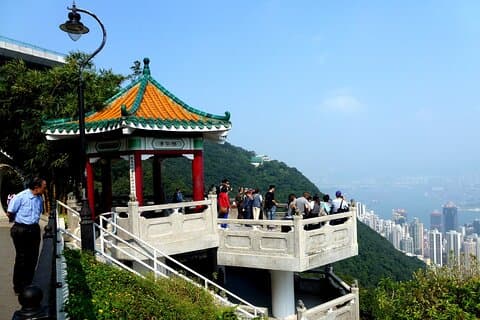 Victoria Peak: sali in vetta tramite l'escalato di livello medio in un tour audio