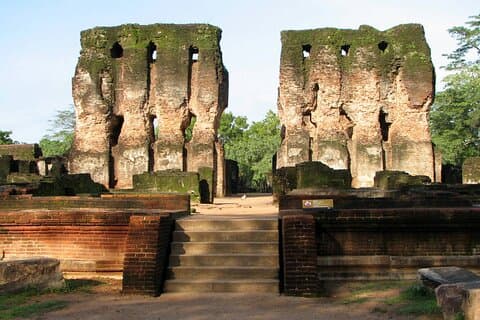 Dagstur i Polonnaruwa antika stad med Sri Lankas autentiska matlagningskurs