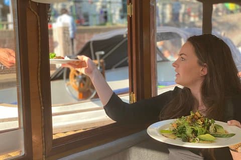 Amsterdam Private Middag Cruise inkl Drinks & 2 retter Middag 2 timer