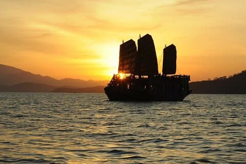 Cruise on Nha Trang Bay by night tour