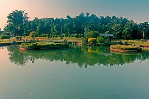 Nature Trails of Aurangabad (2 Hours Guided Walking Tour)