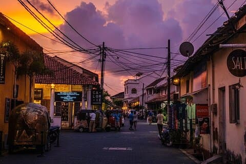 Giro costiero a Galle da Ahungalla