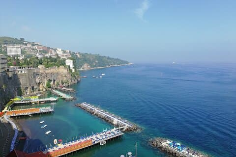 Transfert privé de Sorrente à Naples