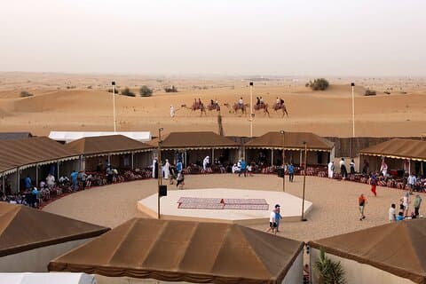 Desfrute do Night Desert Safari Quad Bike de Dubai