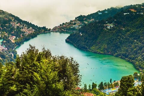 Nainital Street Food Crawl (2 horas de excursão guiada de degustação de comida)