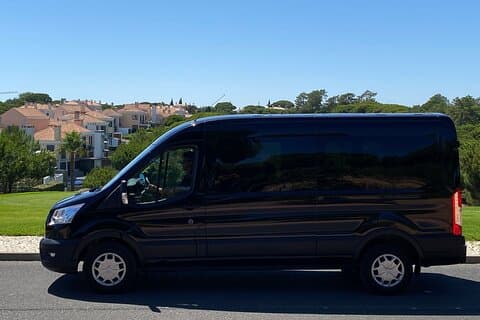 Privat transfer från Faro flygplats till Monte Gordo (5-8 pax)