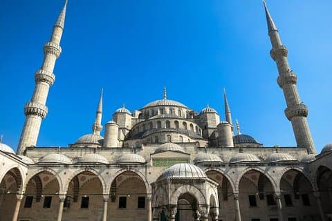Istanbul shared: The Blue Mosque, Gulhane Park, Jawaher & Bazaar