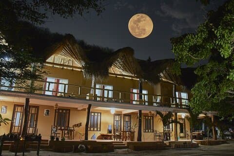 3 days / 2 night La Ventanilla Xalli hotel Jacuzzi Suite + Estuary tour