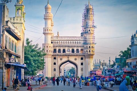 Heritage & Cultural Walk of Hyderabad (2 horas de passeio a pé com guia)