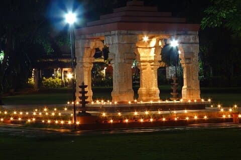 Night Walk Hyderabad (visite guidée à pied de 2 heures)