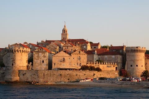 Dagtour op het eiland Korcula vanuit Dubrovnik met wijnproeverij