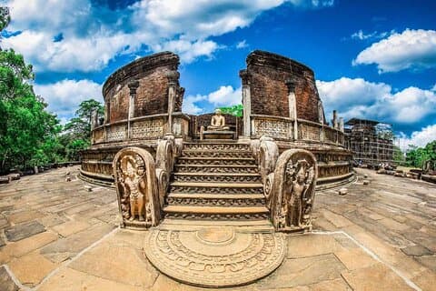 Polonnaruwa e Minneriya Safari de Kandy
