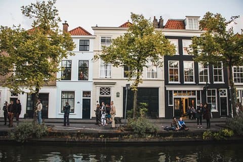 Overraskelsesvandring i Haag med en lokal