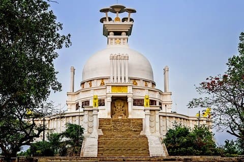 Discover Dhauli Shanti Stupa Bhubaneswar(Guided Halfday Sightseeing Tour by Car)
