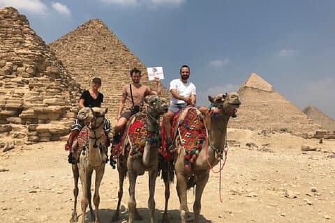 Alles an einem Tag: Pyramiden von Gizeh, Sakkara, Dahshour und Memphis