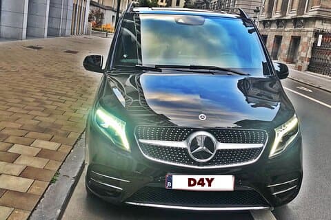 Privat transfer fra BRU Lufthavn - - > Gent MB V-CLASS 7 PAX