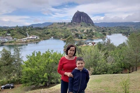 Cabalgata en el Paraíso de los Andes con Guatape y El Peñón