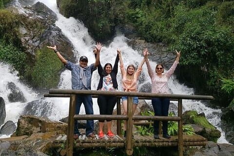 Excursión privada de día completo a la cascada El Retiro, que incluye comida de Medellín