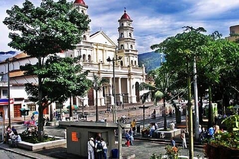 Excursão privada aos três condados: Medellin, Envigado e Sabaneta