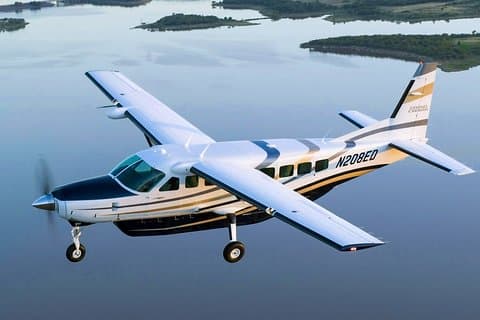 Flygplatstransfer mellan Colombo Airport (CMB) och Mattala Airport (HRI)