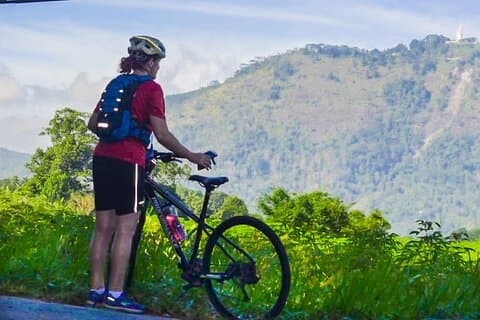 Tour in bicicletta sul campo di battaglia di Balana da Kandy