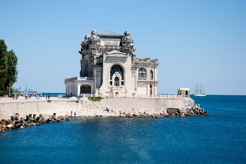 Antika ruiner, Mamaia Beach och vinprovning från Bukarest till Constanta