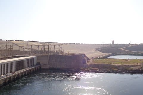 Visite du haut barrage et du jardin botanique d'Assouan