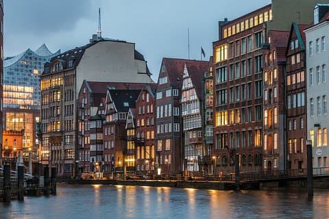 Privat rundtur i det bästa av Hamburg - Sightseeing, mat och kultur med en lokal