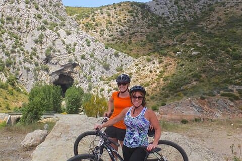 Bicicleta eléctrica (autoguiada) Cat Cave y Montejaque - 38 km Moderado