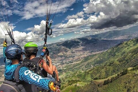 Medellin Extreme Paragliding og ATV