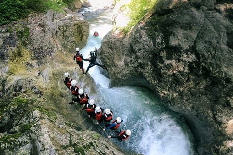 Canyoning Interlaken com OUTDOOR