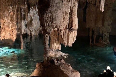 Parque Selva Maya Eco Adventure Tirolina, puentes colgantes, rápel y cenotes