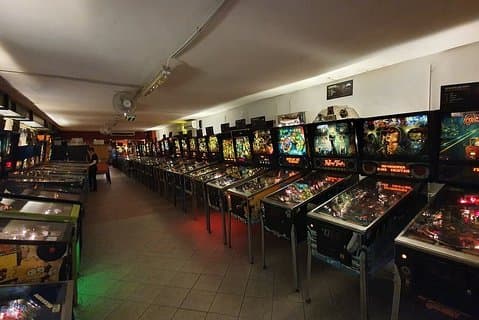 Skip the Line: Budapest Pinball Museum Admission Ticket
