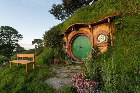 Hobbiton Movie Set & Te Puia Oplev privat tur fra Auckland