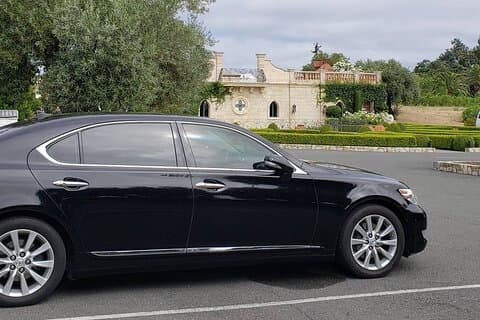 Tour privato di degustazione di vini Napa di 8 ore con soste di esempio