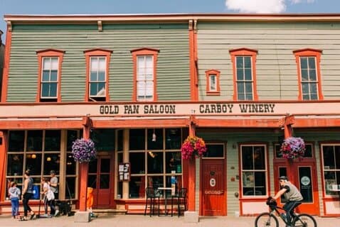 An Exciting Scavenger Hunt: Breckenridge Adventure