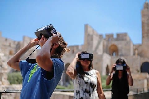 Budapest VR City tour og Donau-kveldscruise
