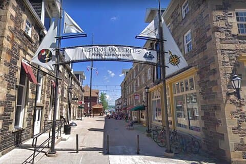 Une spectaculaire chasse au trésor : le port de Halifax