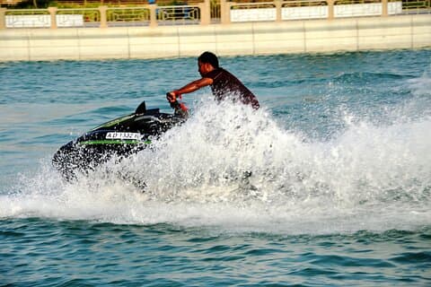 Abu Dhabi Jet Ski Rental for 1 time