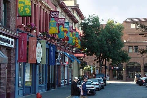 Historical Victoria Walking Tour