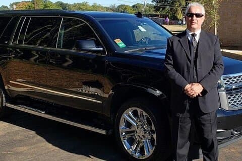 Transporte de luxo SUV de hotel ou porto de cruzeiro para MSY Aiport