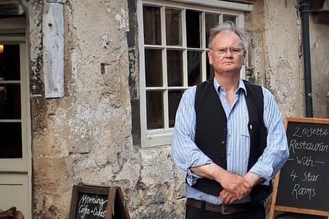 Eccezionale guida turistica di Bath che rende la tua visita splendidamente memorabile.