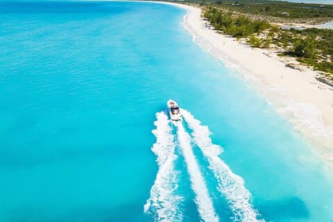 Volledige dag luxe jacht charter: Snorkel, Eilandhop, Lunch, Drankjes