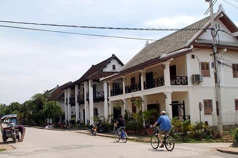 Private Half Day Pedalling Leisurely through Luang Prabang